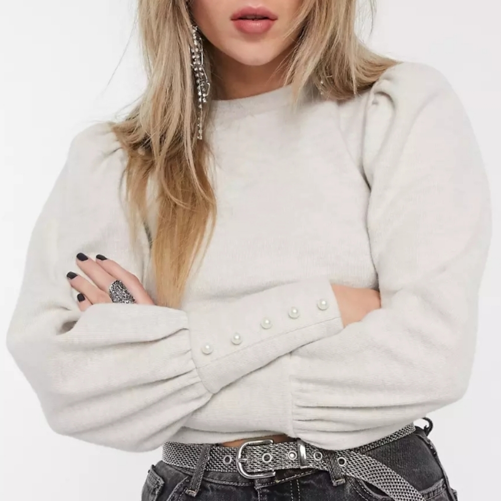 Bershka Pearl Volume Sleeve Top